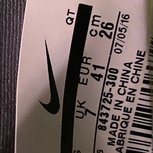 Nike men’s size 8 - Picture 2 of 5